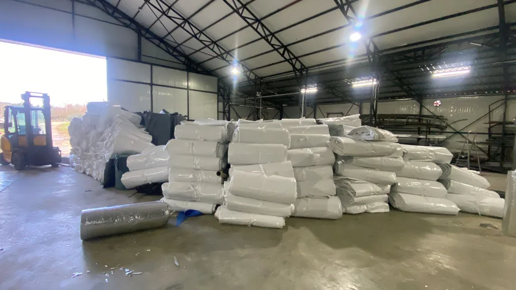 Pazar Alanı Çadırları